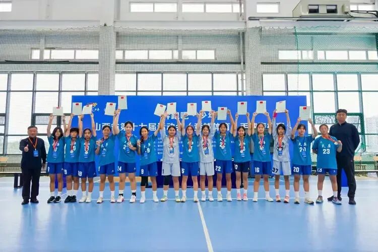 微信图片_20250929124128_8200_73.jpg