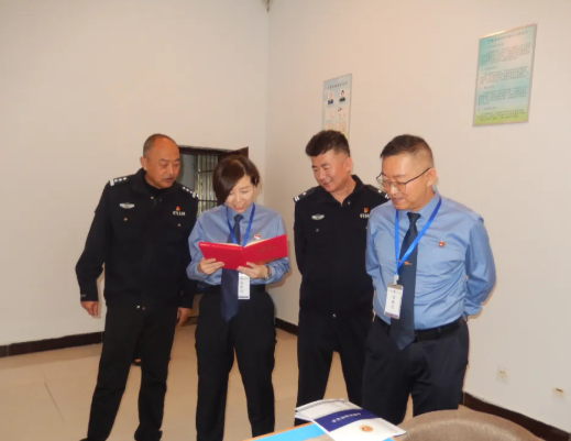 忻州原平市人民检察院对原平市看守所开展节前安全大检查