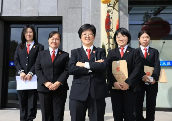 芳华献祖国，法徽护民生——大同平城法院“芳华”女子执行团队书写司法为民新答卷！