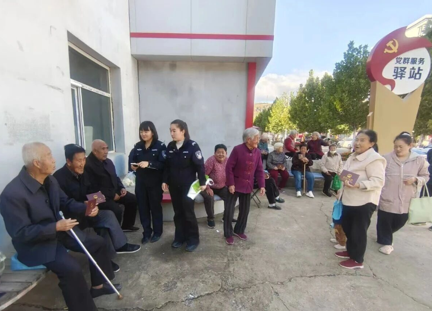 临汾大宁公安：老人行动不便办证难  民警走访入户送服务