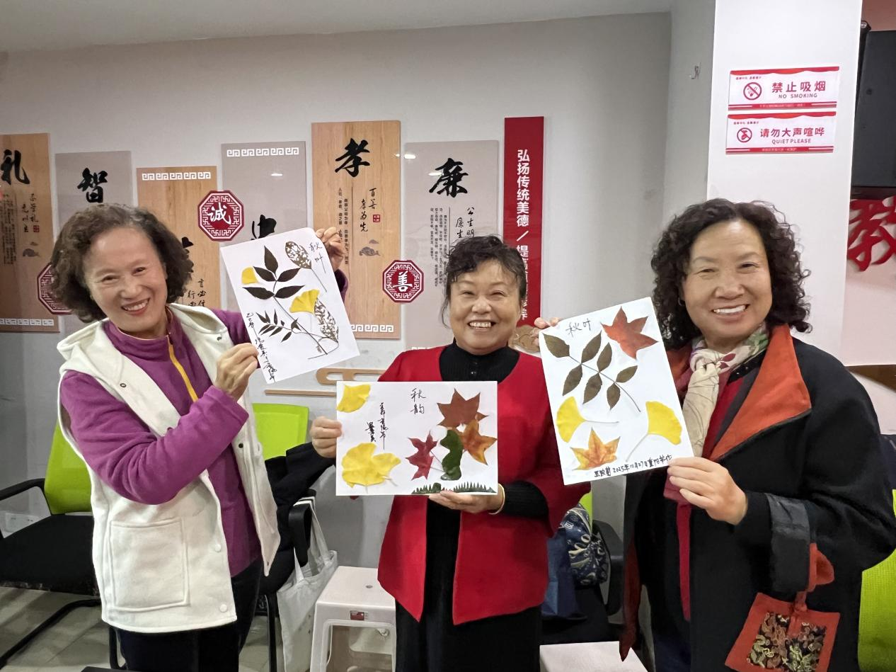 太原万柏林区长风西街街道：情暖金秋迎重阳  银龄风采绽芳华