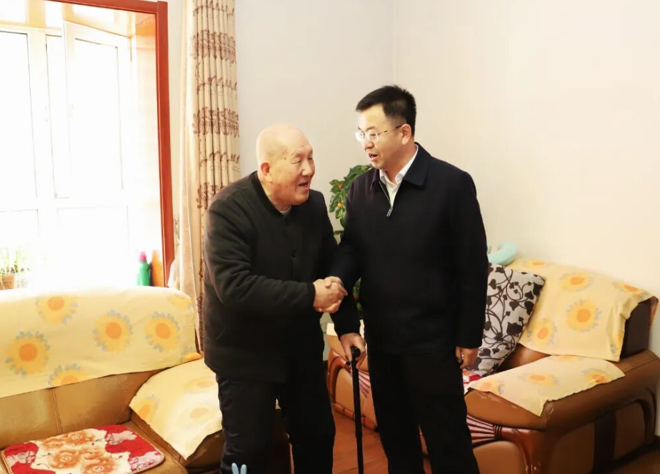 重阳聚暖意  敬老显初心——山西省监狱管理局开展重阳节系列活动