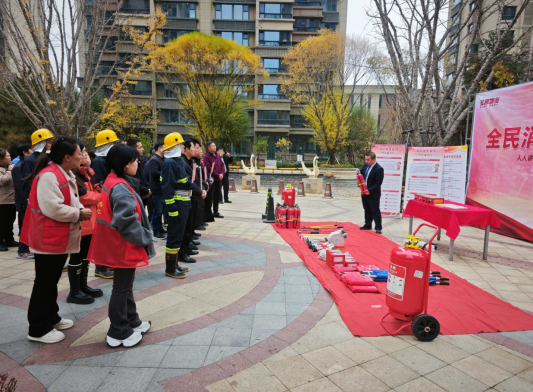 太原万柏林区神堂沟街道黄坡社区开展消防知识宣传暨实操演练活动
