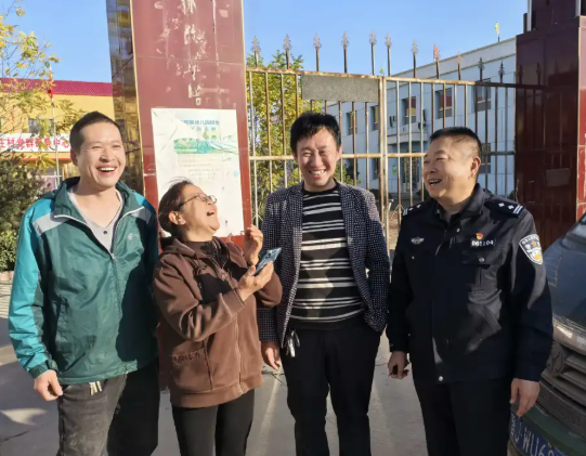 吕梁汾阳公安： 一张温馨照片的背后