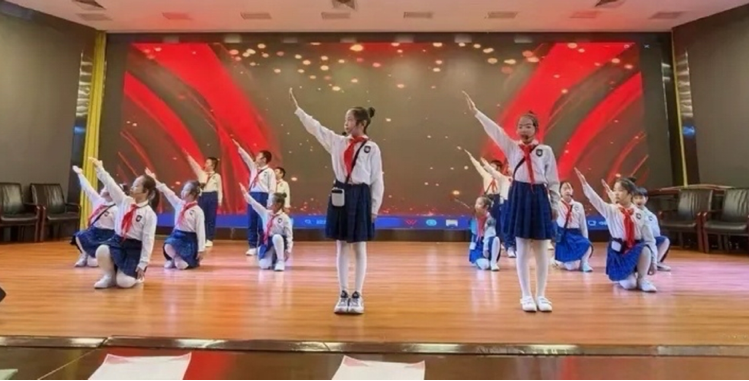 太原万柏林区第二实验小学：雅韵传薪火  童心映佳节