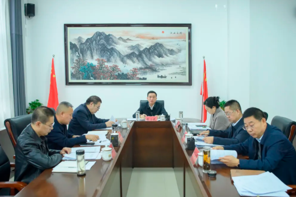吕梁市生态环境局召开局党组会议暨理论学习中心组学习会议