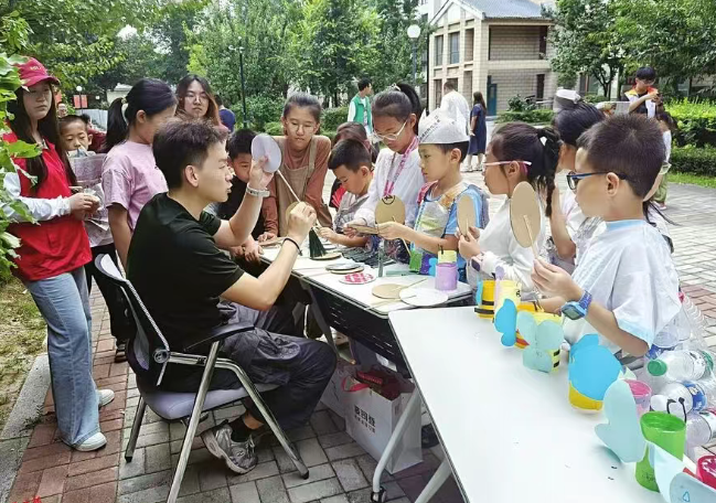 他们以行动绘就社区生态文明新图景