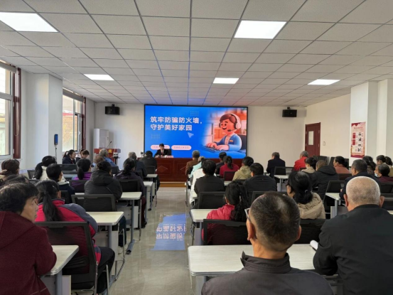 太原阳曲县社区建设工委首邑北路社区：小切口连接大民生  办实事温暖居民心