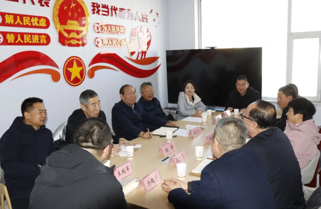 山西省人大常委会副主任张志川在宁武县开展联系帮扶和进站宣讲工作