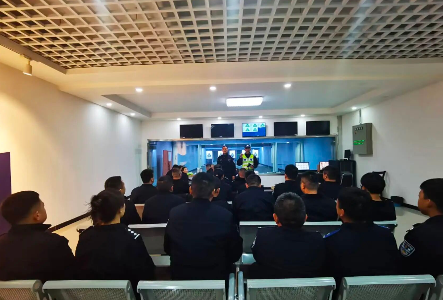 以“枪”声为令 向“靶”强警！长治壶关公安组织开展实弹射击训练考核