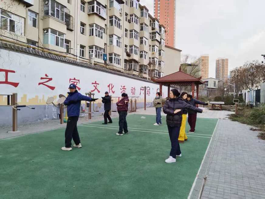 太原万柏林区南寒街道：以养生暖冬  以关爱筑邻