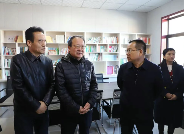 山西省政协副主席李晓波深入石楼县宣讲党的二十届四中全会精神