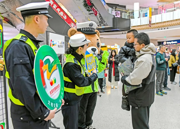 山西：各地交通安全宣传氛围满、干货多  群众收获颇丰