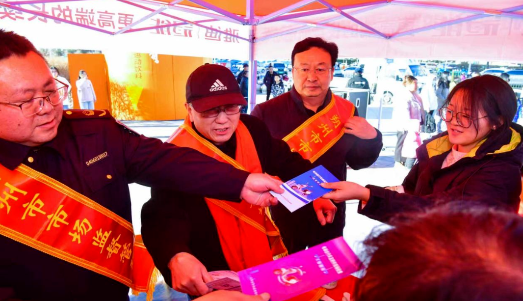 朔州市市场监督管理局开展“朔风润心、盔护平安”暨电动自行车新标准宣贯工作
