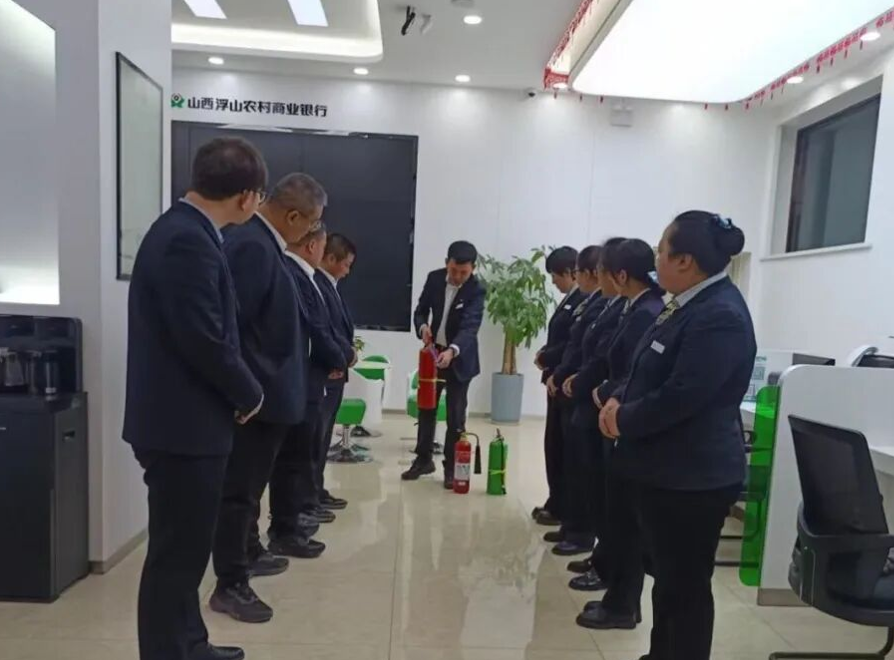 临汾浮山农商银行天坛支行：以练为战强内功，筑牢安全“防火墙”