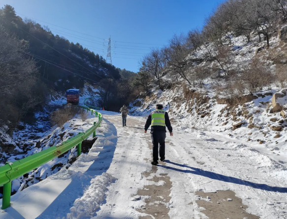 ScreenShot_2025-12-16_215828_565.png ScreenShot_2025-12-16_215828_565.png