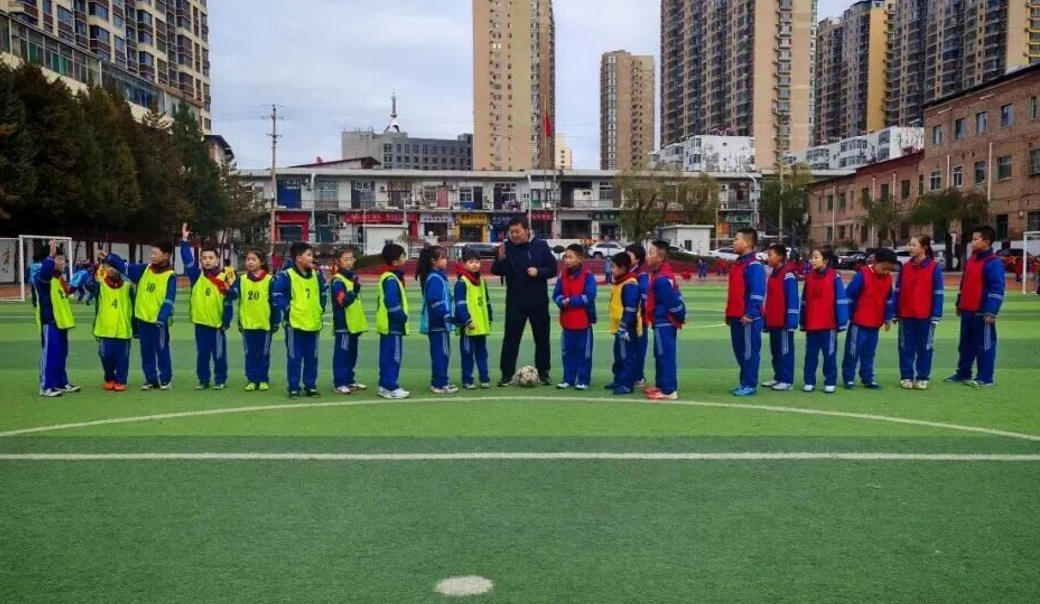 体教融合育桃李  绿茵逐梦向未来——吕梁离石区东关小学校园足球班级联赛圆满收官