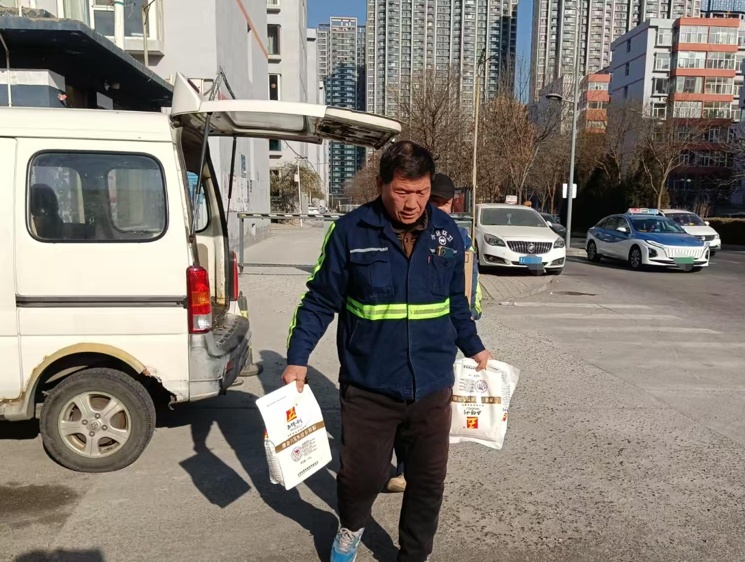 太原小店区环卫中心工会：暖心慰问送关怀，凝心聚力启新篇