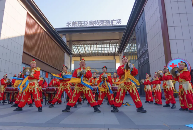 新的一年，遇见热气腾腾的尖草坪