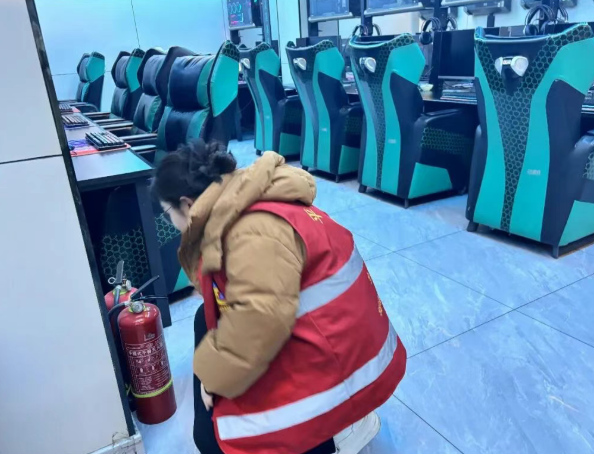 太原小店区国际大都会社区：网格隐患大排查  节日期间安全“满格”