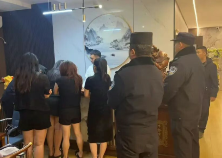 长治壶关县龙泉派出所：巡查宣防“不停歇” 守护平安“不松懈”