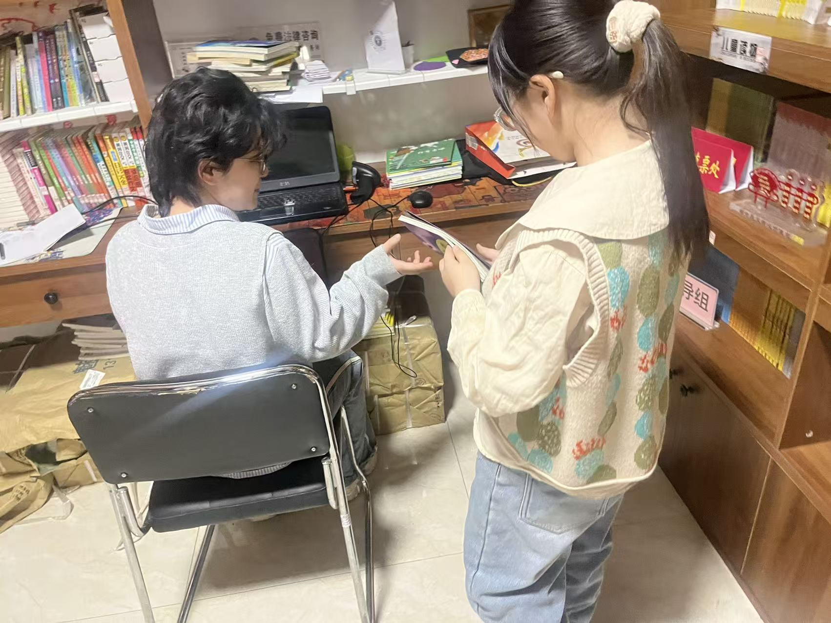 太原万柏林区南寒街道：书香润童心  服务暖民心