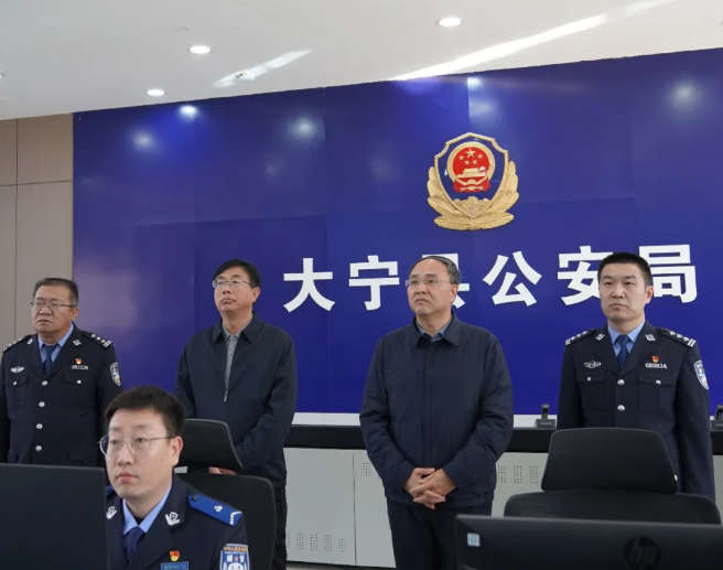 临汾大宁县委书记翟纪亭深入县公安局调研督导两会期间安保工作