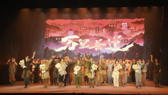 万里茶路，情归故里 | 舞剧《万里茶道》吕梁市专场演出圆满收