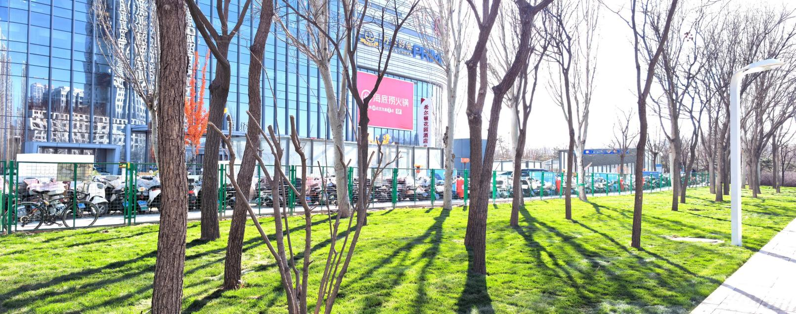 七日精雕绿商圈  实干赋能新发展——太原龙城万达绿地提质打造