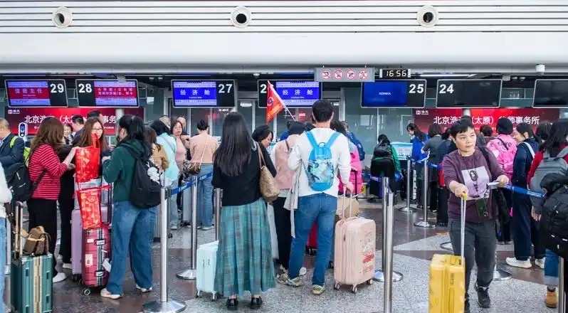 山西航产集团夏航季：拓展航线版图，助力区域腾飞