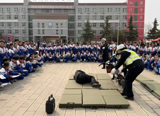 ScreenShot_2026-04-01_222820_687.png ScreenShot_2026-04-01_222820_687.png