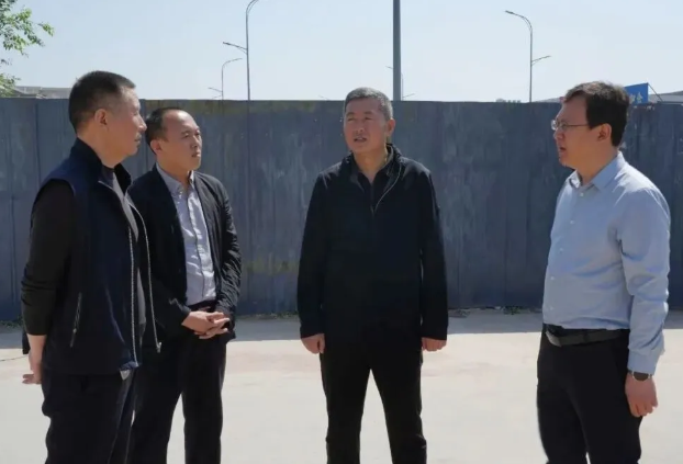 运城河津市委书记孟维君调研城市规划建设工作