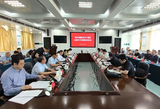 山西医科大学党委书记刘江平一行到山西医科大学第一医院开展调研座谈