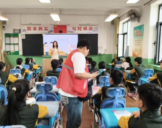 太原万柏林区神堂沟街道西峪社区：拒绝校园霸凌，护航青春成长