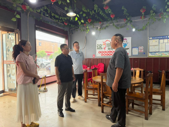 潘店镇:粽韵清风护升学 严督正风树新风0618206.png