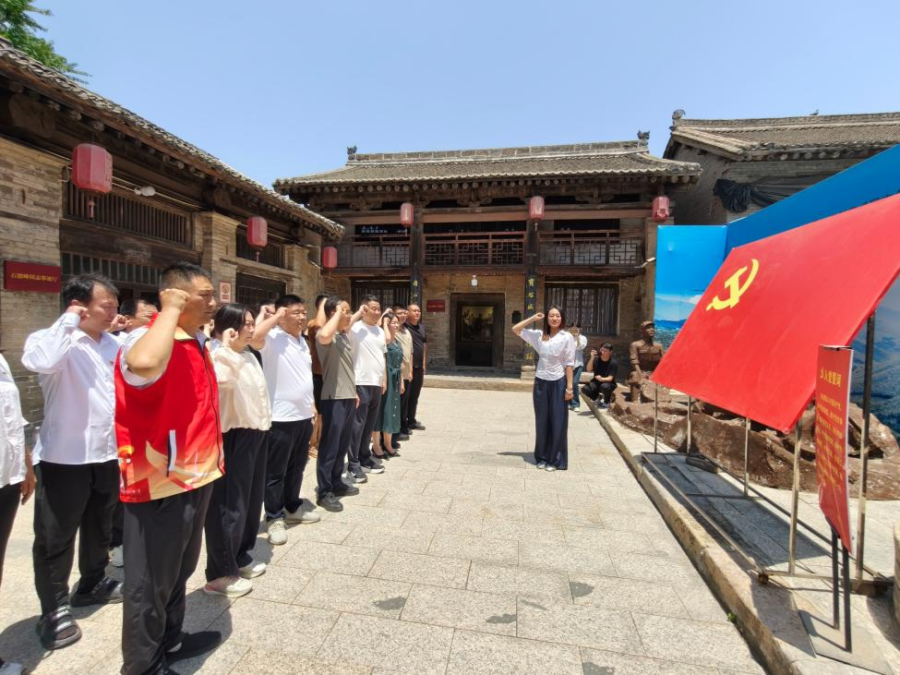 图片2.png 图片2.png
