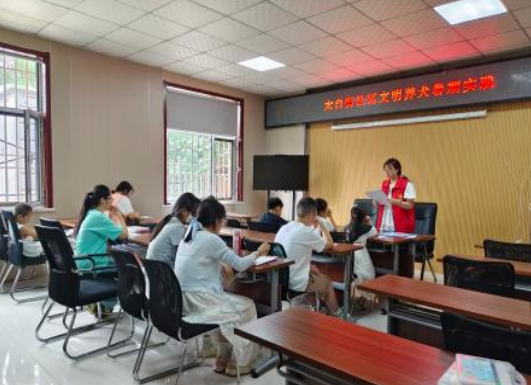 太原万柏林区南寒街道：七彩童笔画文明  文明养犬入人心