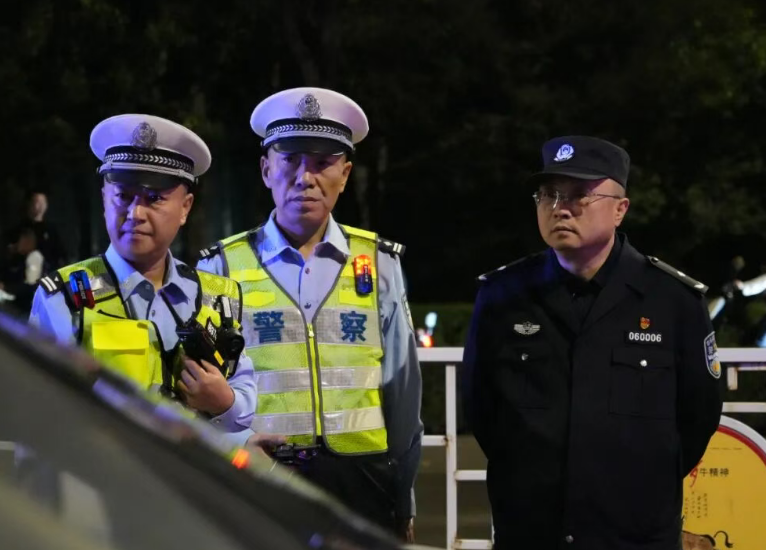 山西吕梁孝义：王颢同志检查国庆期间道路交通安全管理工作