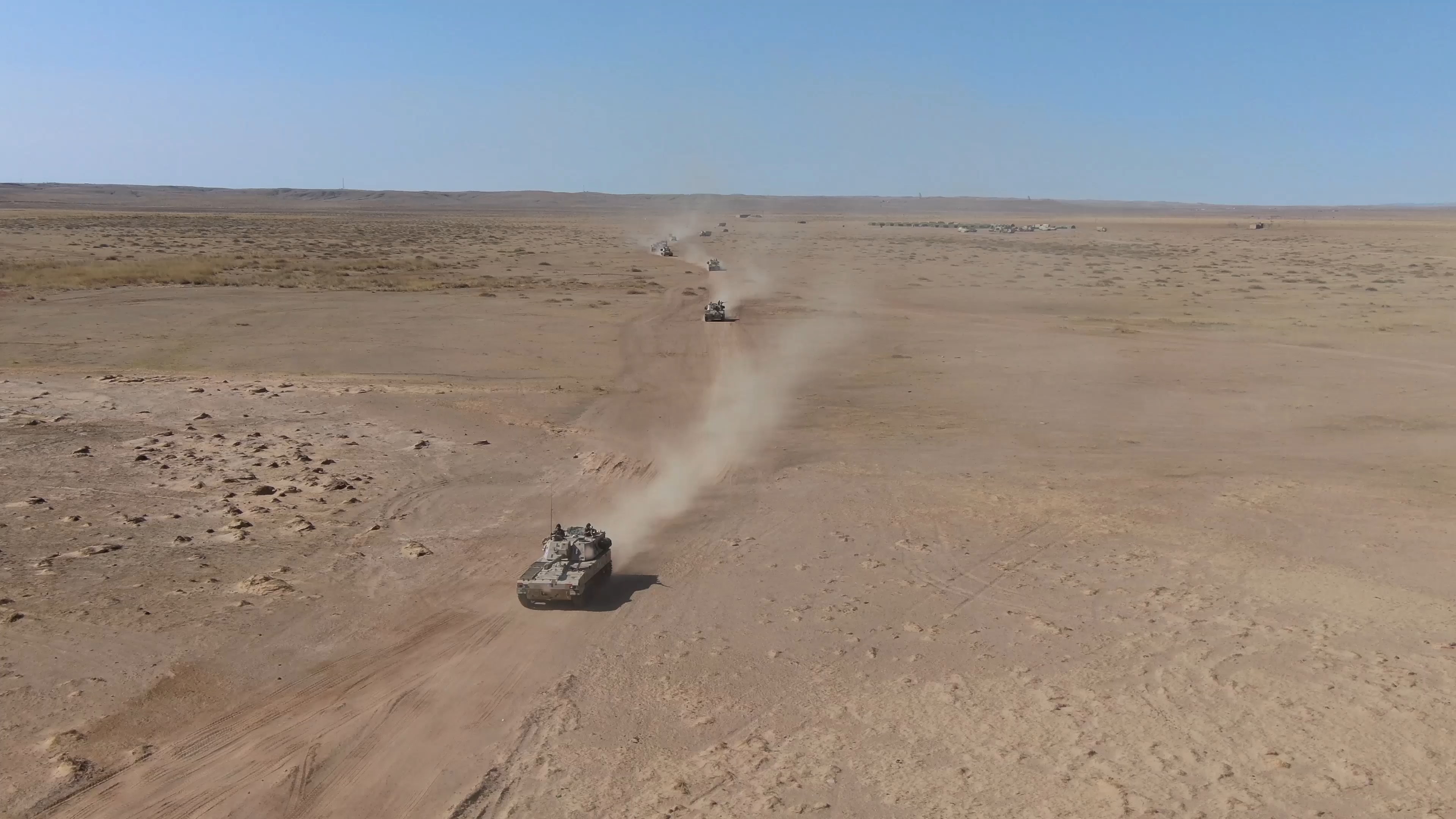 战神怒吼：炮兵分队“火力全开”