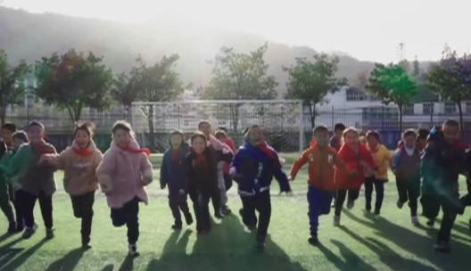 少年强 中国强 奔跑吧！少年