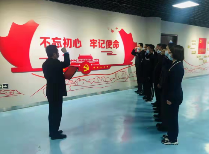 机场网上祭英烈  革命精神永传承
