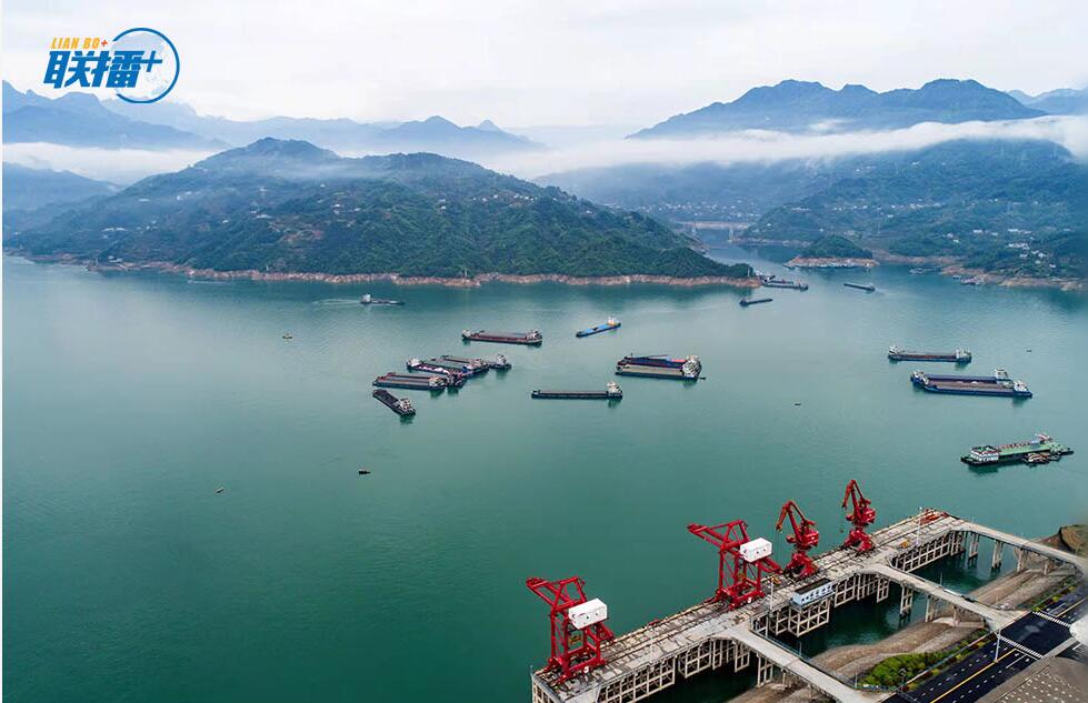 联播+｜习近平到过的江河湖海