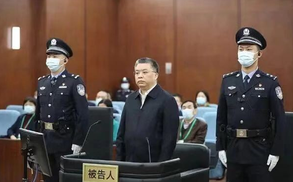 深圳市检察院提起公诉的三亚市委原书记童道驰案开庭审理，被控受贿2.74亿余元