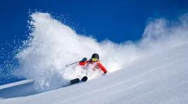 “带动三亿人参与冰雪运动”示范活动在京举行