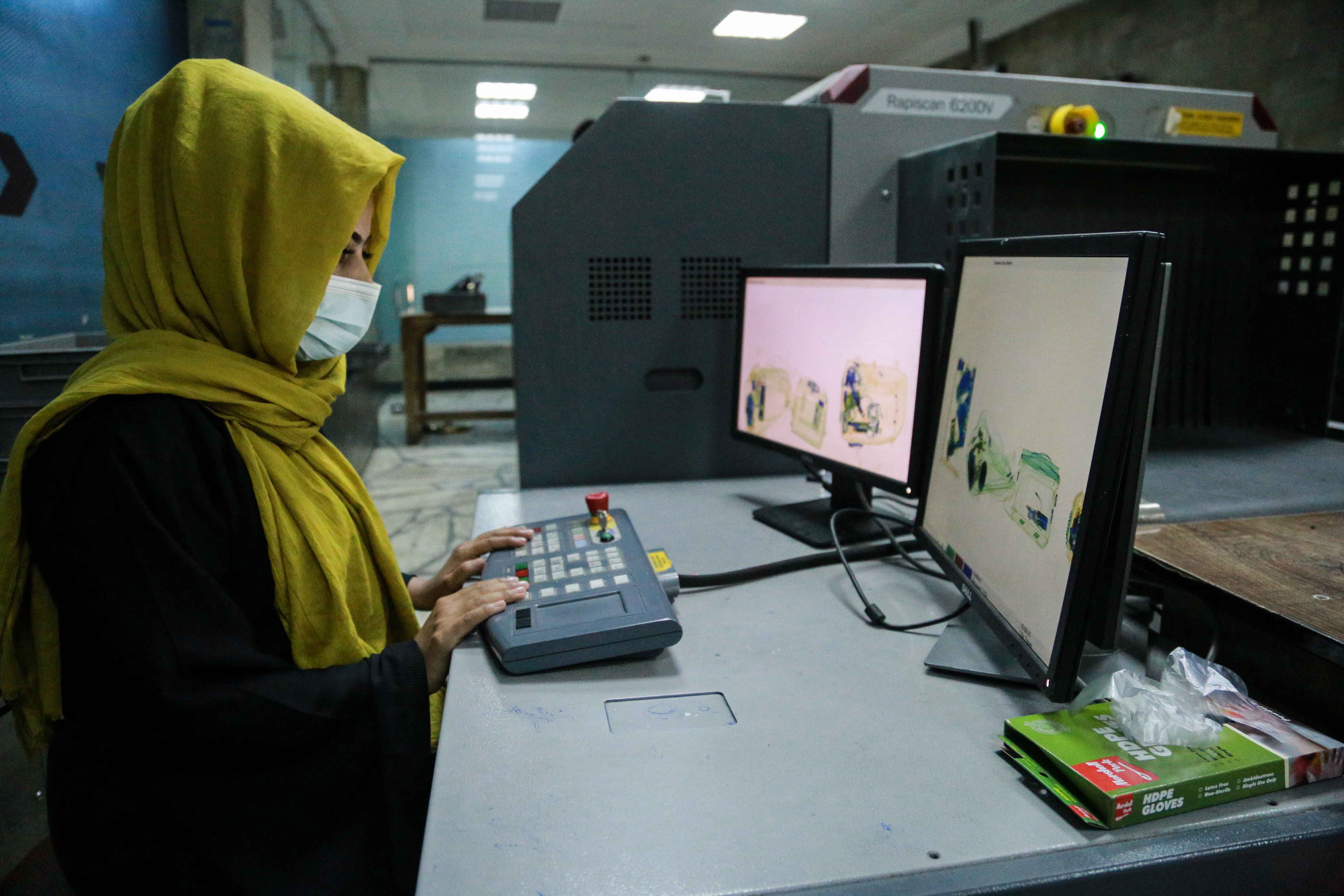 阿塔最高领导人颁布保护妇女权益法令 要求各部门通力实施