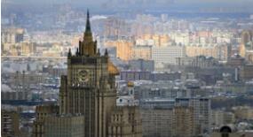 俄罗斯抗议美军机在黑海上空活动危及民航安全