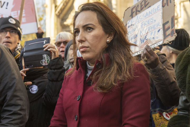 全球连线 丨 阿桑奇未婚妻莫里斯：美国无资格做人权“教师爷”