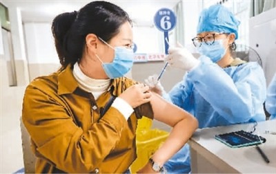 为啥打？去哪打？注意啥？新冠疫苗加强针三问三答