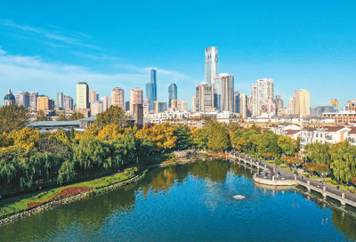 超大特大城市又添新成员 多个城市地区生产总值超1万亿元