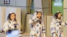 2021 英雄的中国，因为有你！